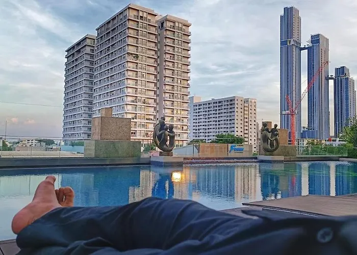 Апартаменты Luxury Center Of Bkk Close To Thong Lor Bts