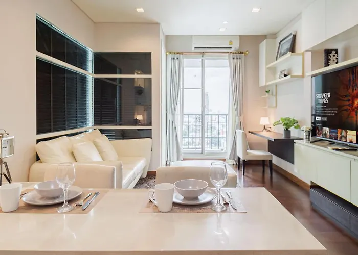 Апартаменты Luxury Center Of Bkk Close To Thong Lor Bts Бангкок