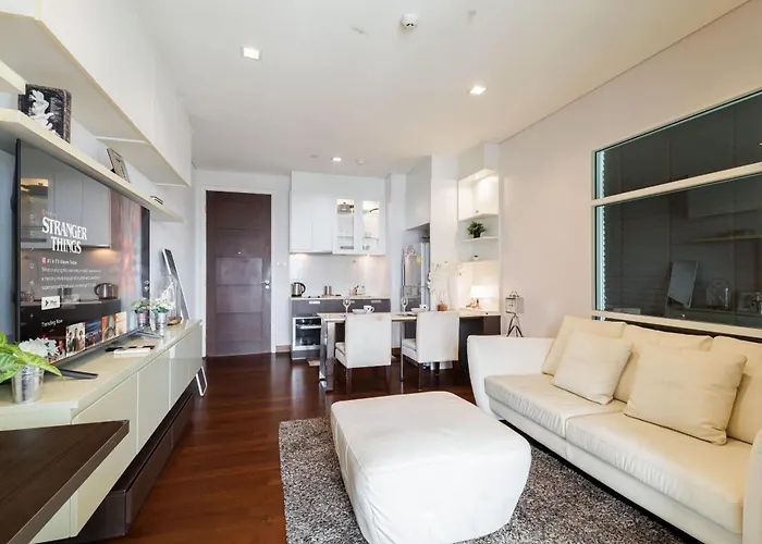 Luxury Center Of Bkk Close To Thong Lor Bts
