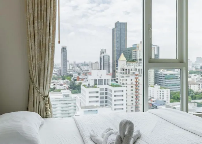 Апартаменты Luxury Center Of Bkk Close To Thong Lor Bts