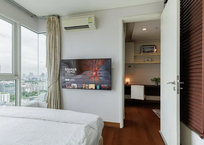 Luxury Center Of Bkk Close To Thong Lor Bts Апартаменты *