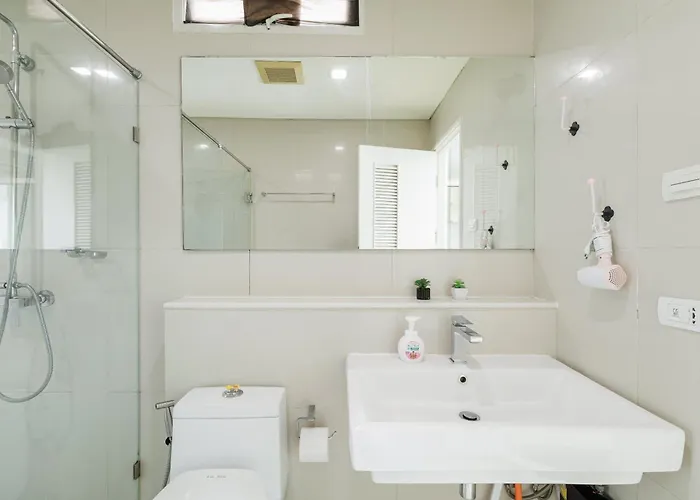 Luxury Center Of Bkk Close To Thong Lor Bts Апартаменты Бангкок